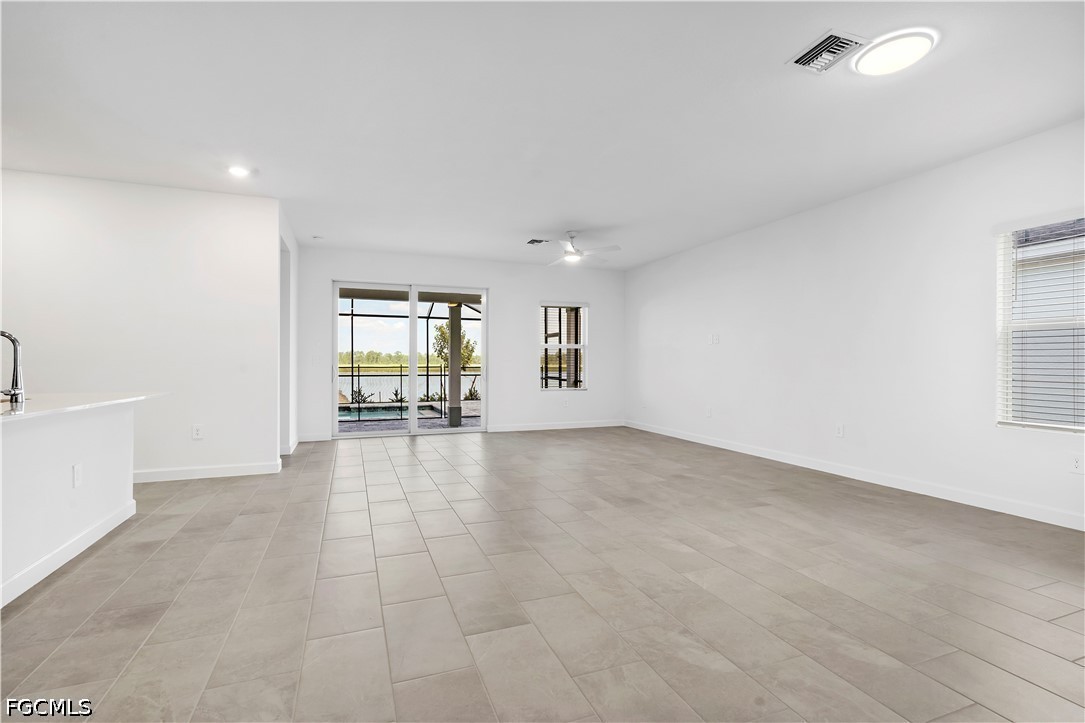 14735 Bluewater Rd Property Photo 13