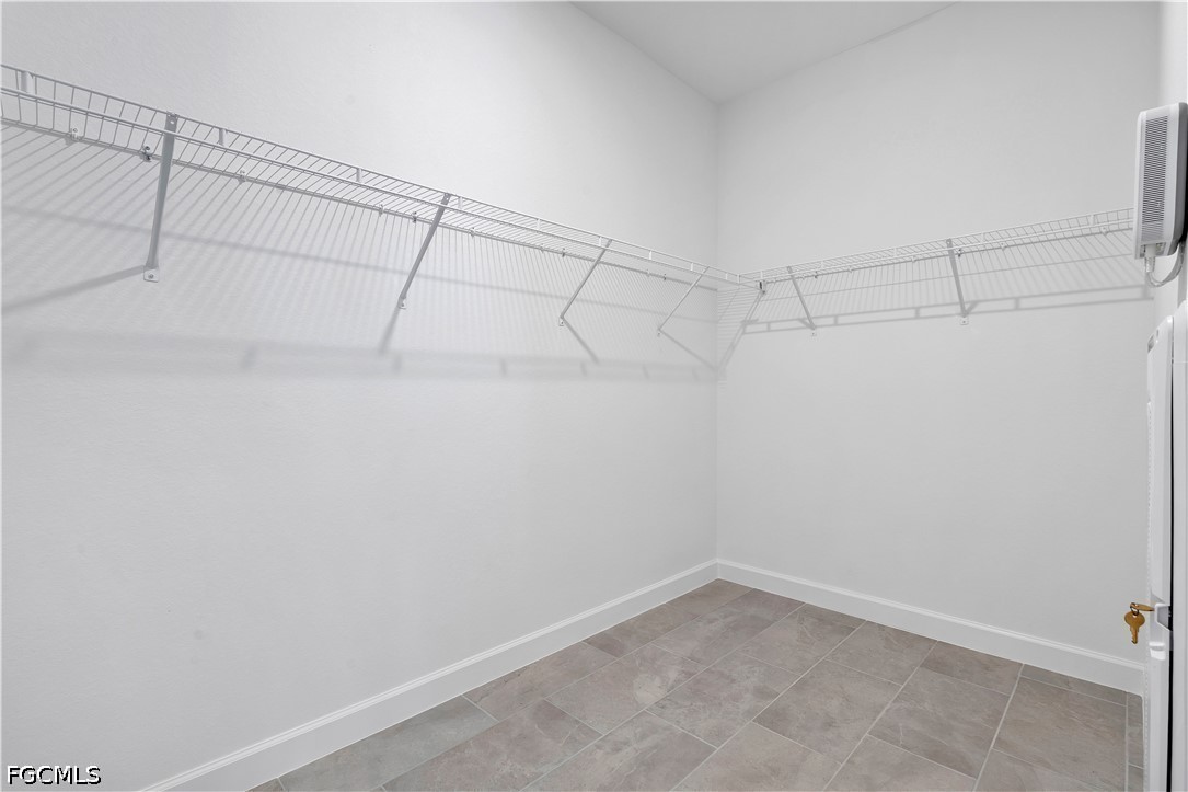 14735 Bluewater Rd Property Photo 19