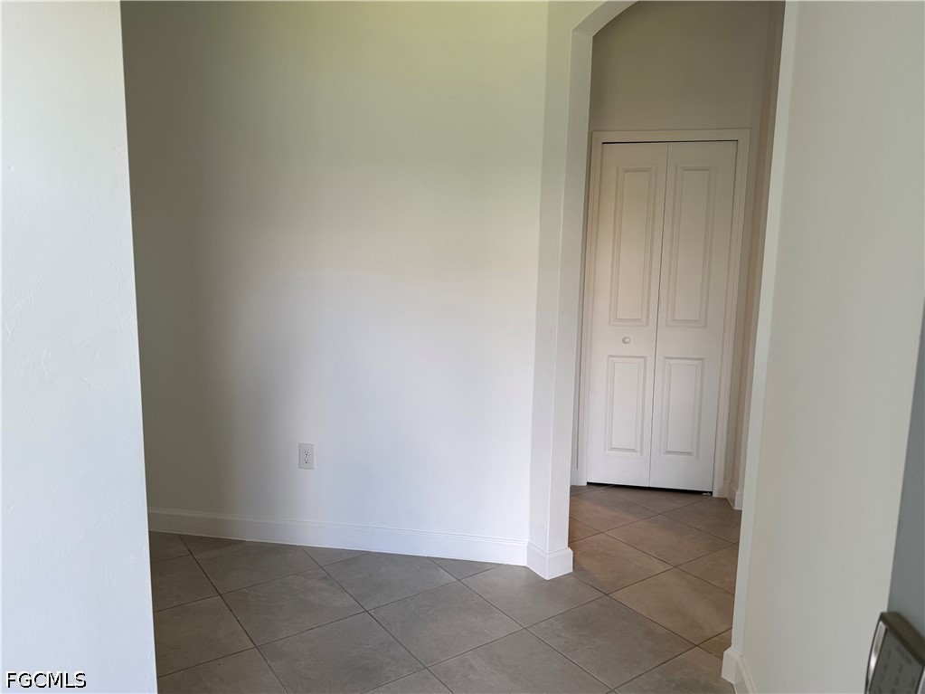 9093 Leatherwood Loop Property Photo 3