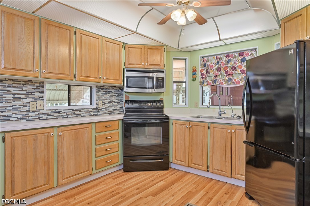 2026031458 Property Photo 14