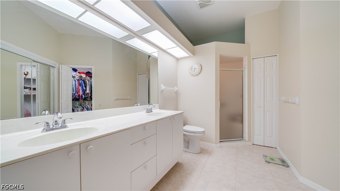 12774 Devonshire Lakes Cir Property Photo 11