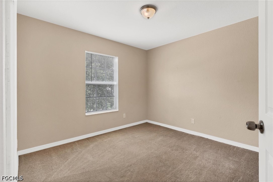 5257 Leeds Rd Property Photo 16