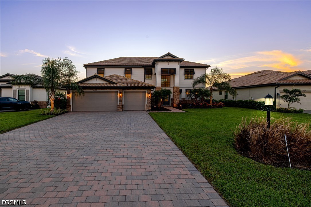 20933 Napa Loop Property Photo 3