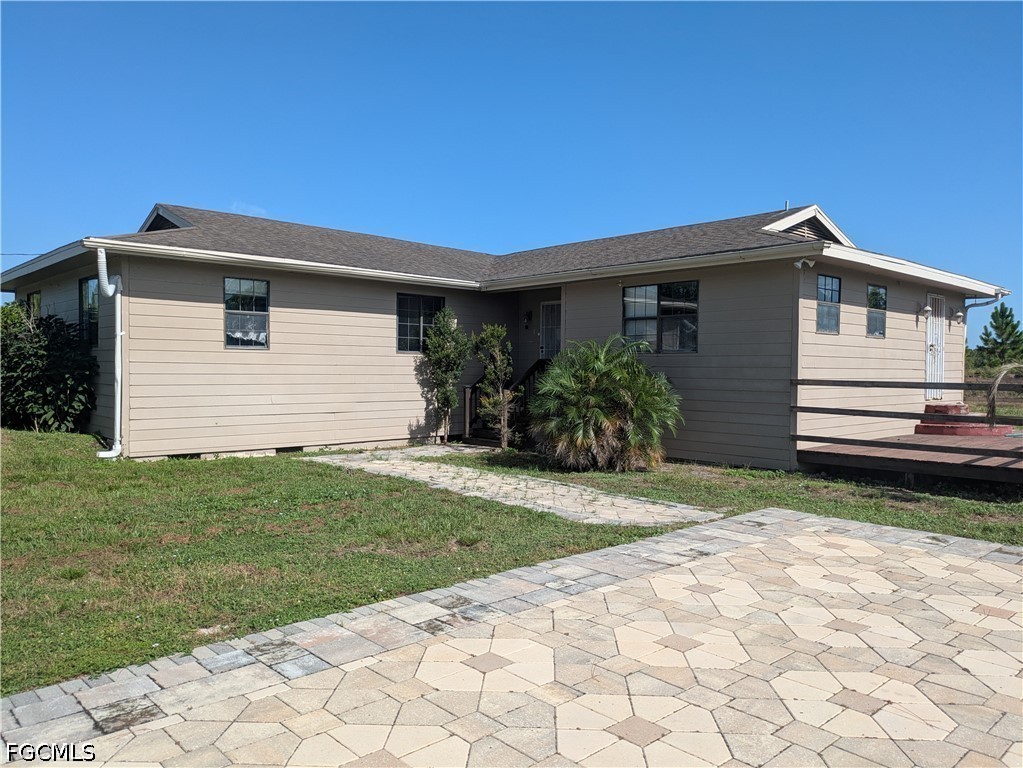 925 Foxdale AVE Property Photo 1