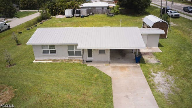 1637 Piney RD