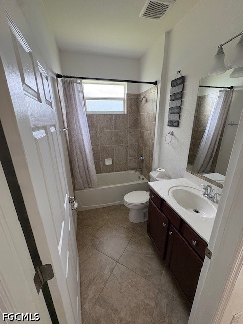 17724 Wayside Bend Property Photo 12