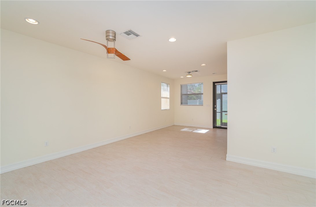 9463 Montebello Way 101 Property Photo 22