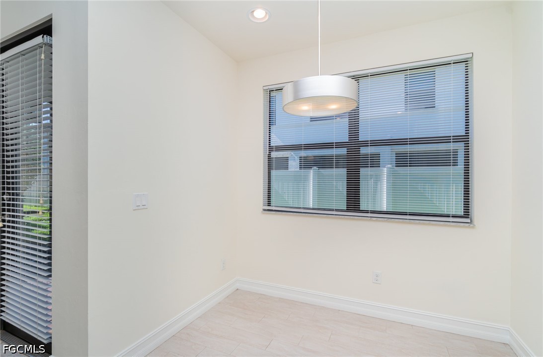9463 Montebello Way 101 Property Photo 27