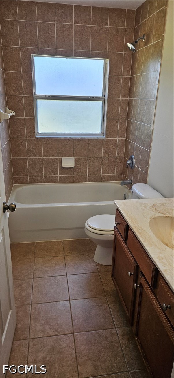 1062 Countess Ave Property Photo 11