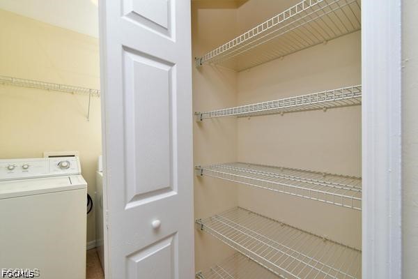 1062 Countess Ave Property Photo 13