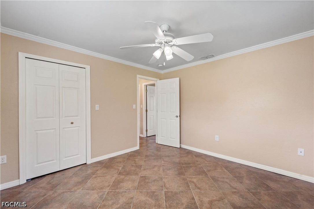 1290 Barrett Rd Property Photo 14