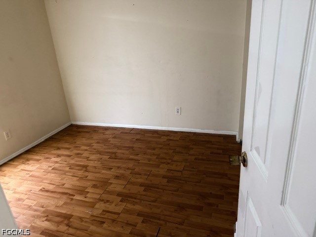 803 W 9th St Property Photo 12