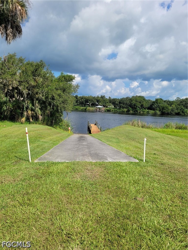 5291 River Blossom Ln Property Photo 11