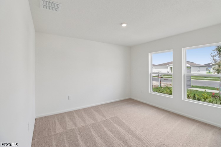 925 Jacaranda Pkwy E Property Photo 11