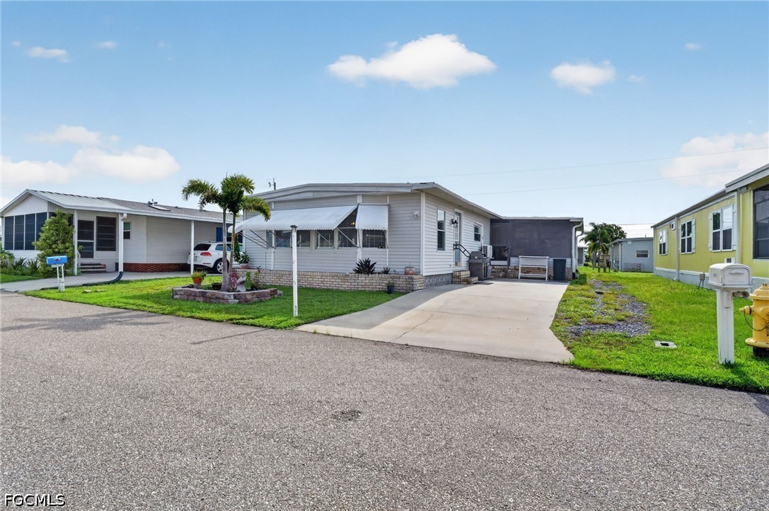 14716 Nantucket Rd 411 Property Photo 3