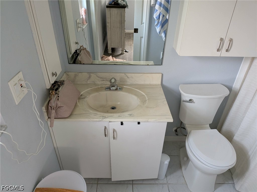 5019 Chiquita Blvd S Property Photo 9