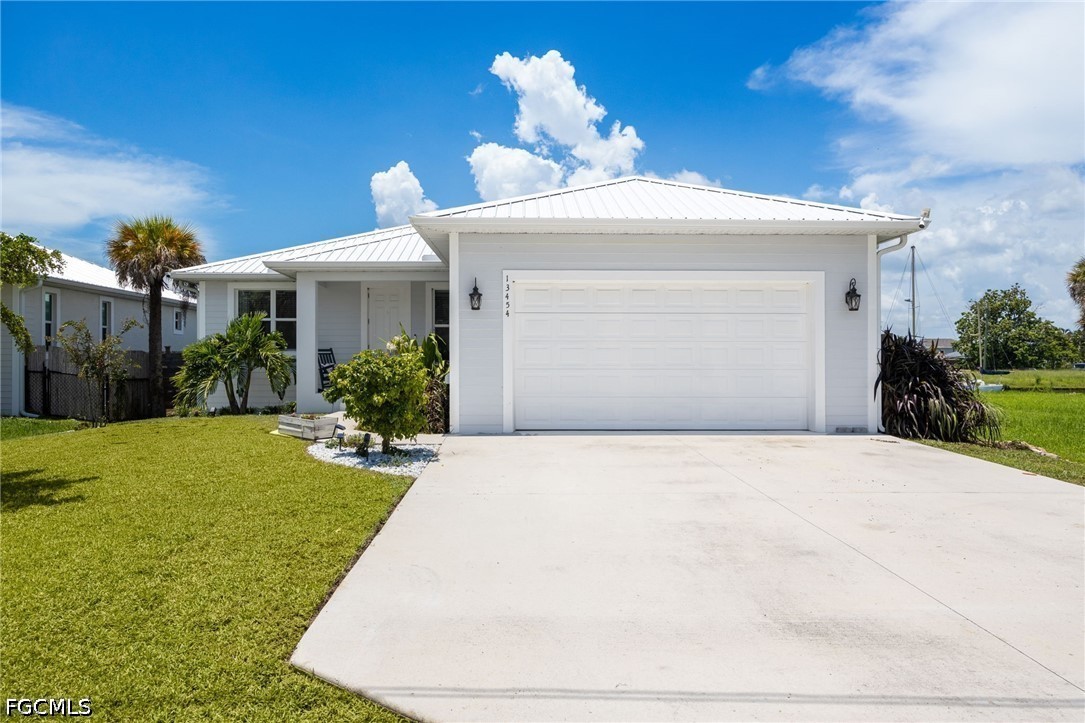 13454 Caribbean Blvd Property Photo 3