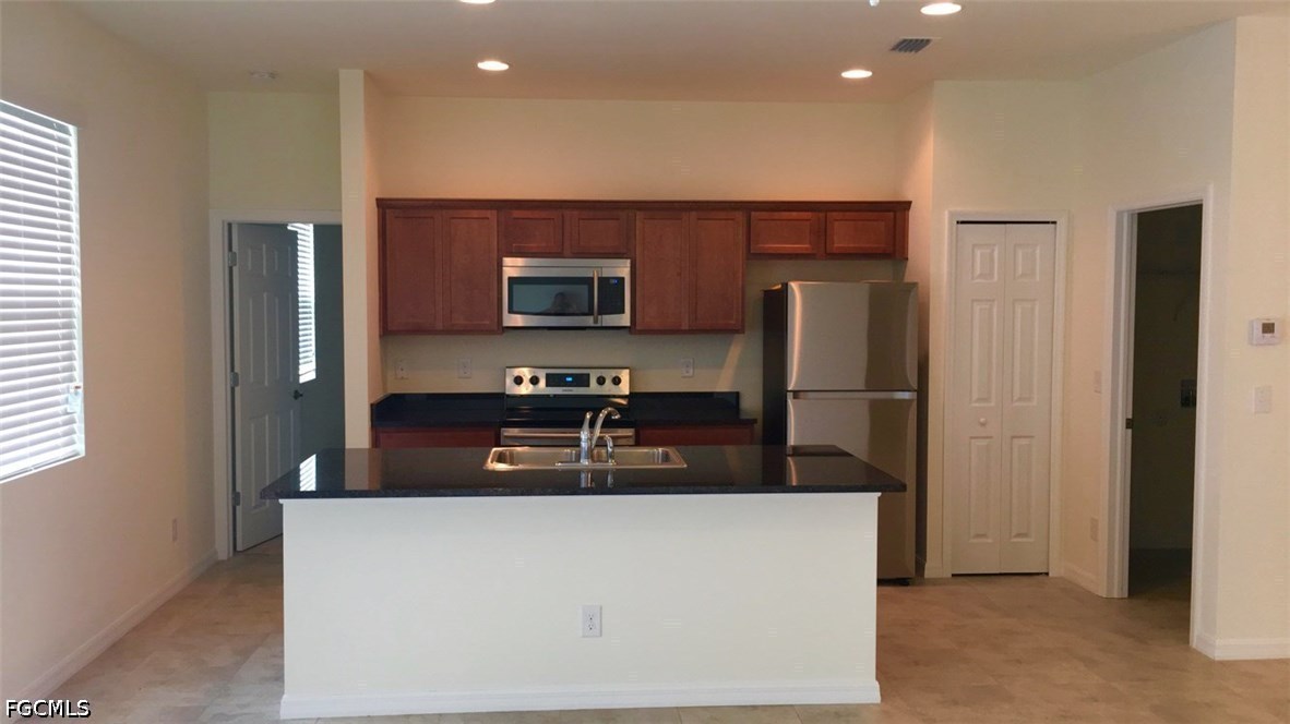 2026032257 Property Photo 2