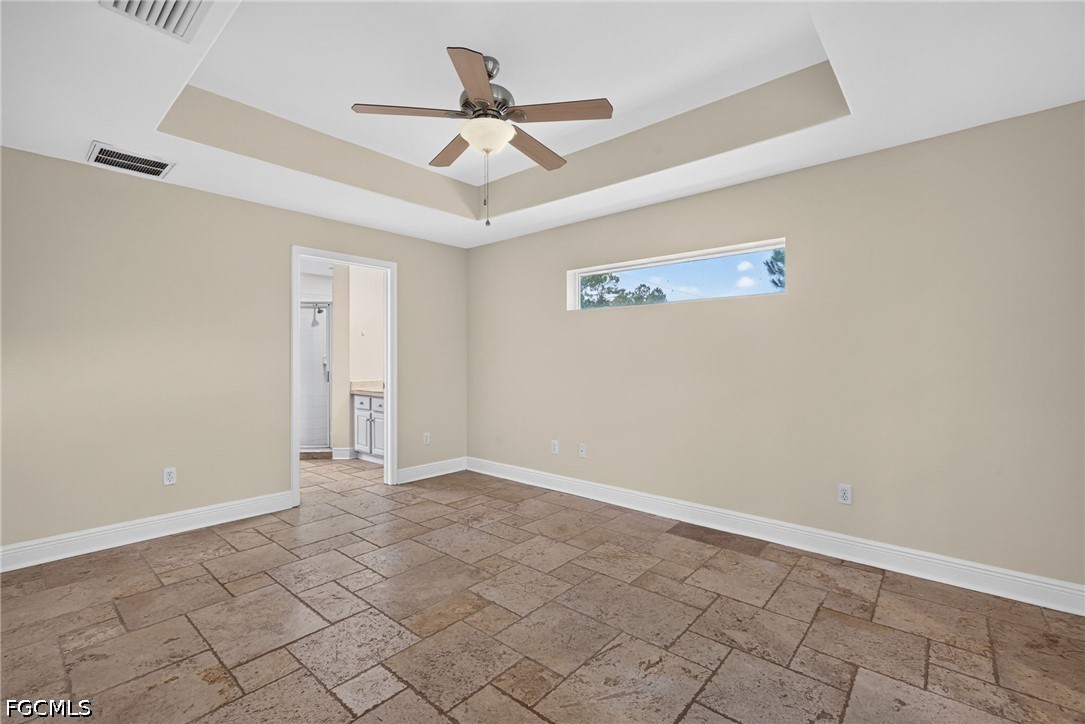 1235 Cloplon St E Property Photo 19