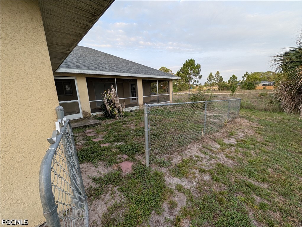 1235 Cloplon St E Property Photo 31