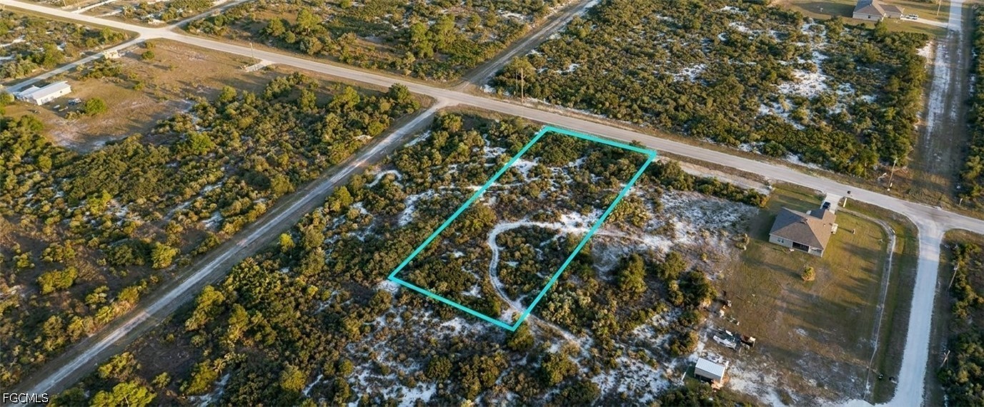 1028 S Landry Rd Property Photo 1