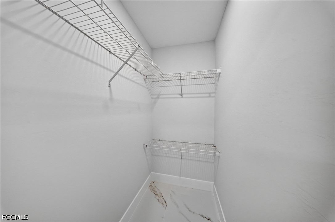 851 Calumet St E Property Photo 31