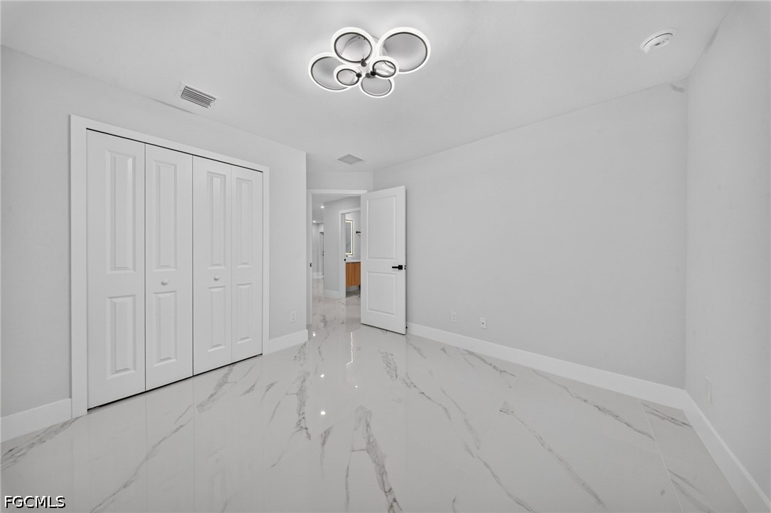 851 Calumet St E Property Photo 35