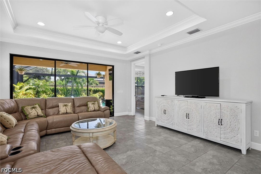8280 Lucello Ter N Property Photo 9