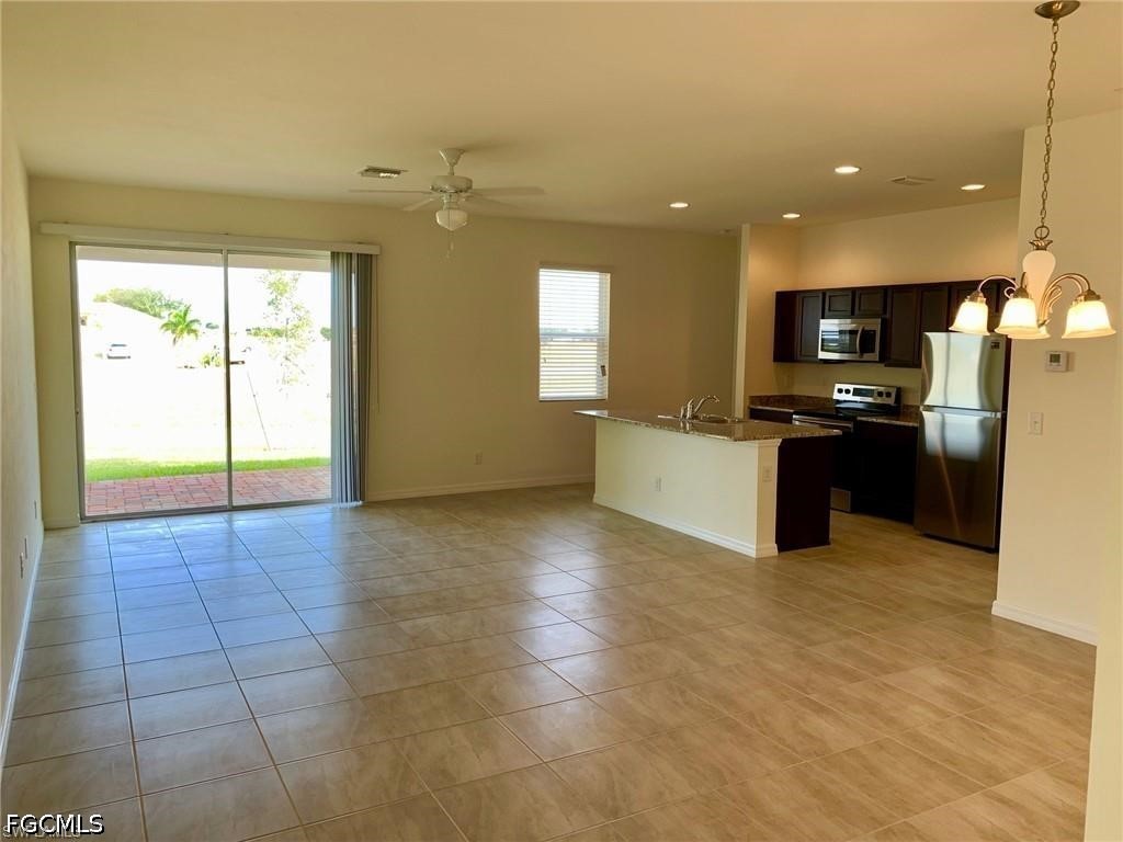 2026032506 Property Photo 3