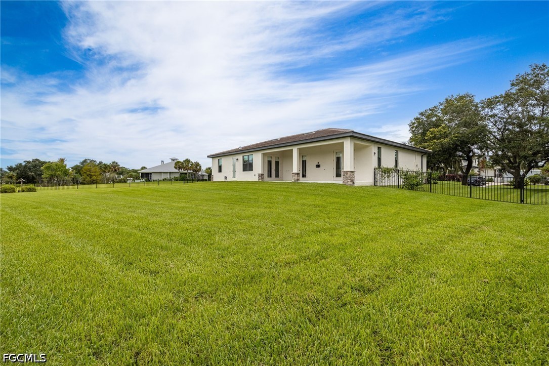 16630 Willow Point Ct Property Photo 36