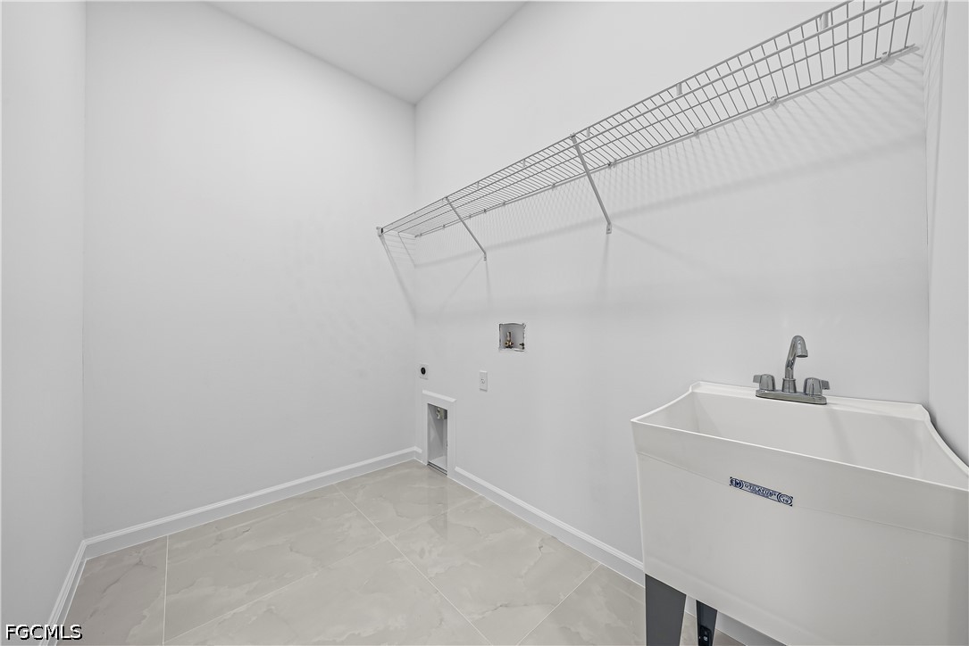 3103 42nd St W Property Photo 18