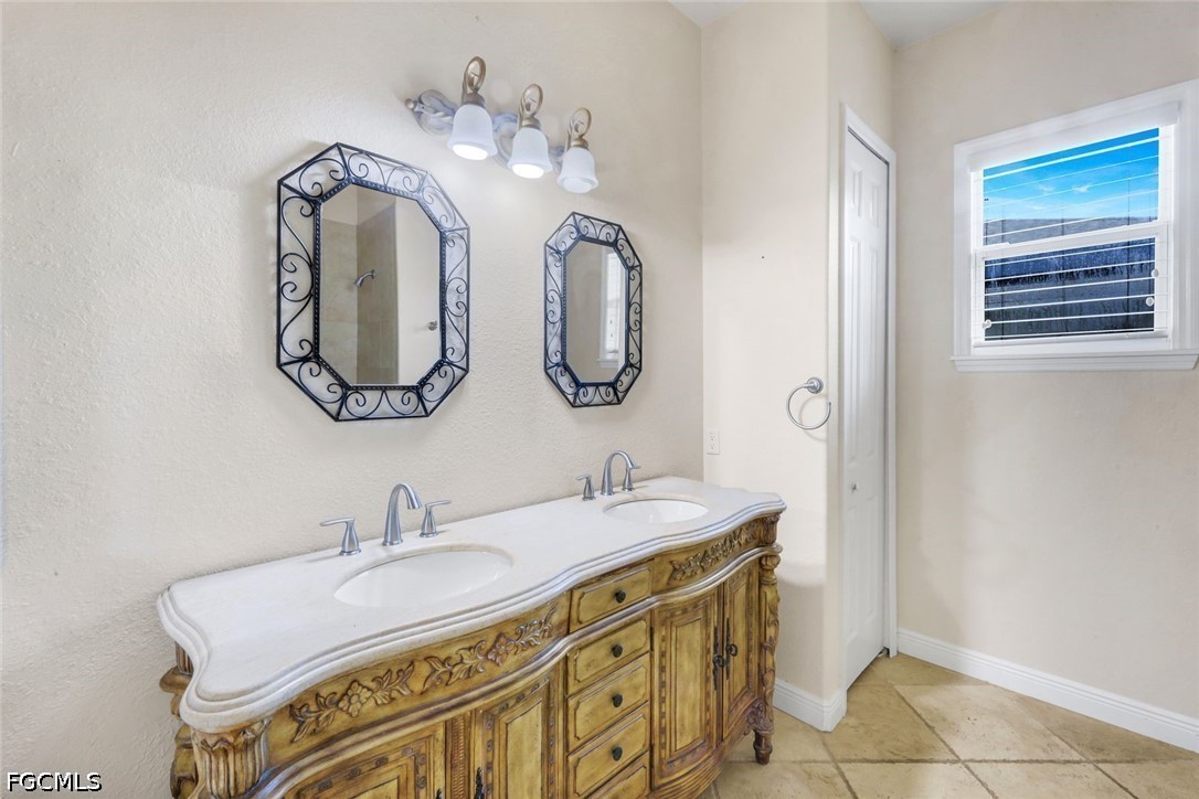 13760 Willow Bridge Dr Property Photo 26