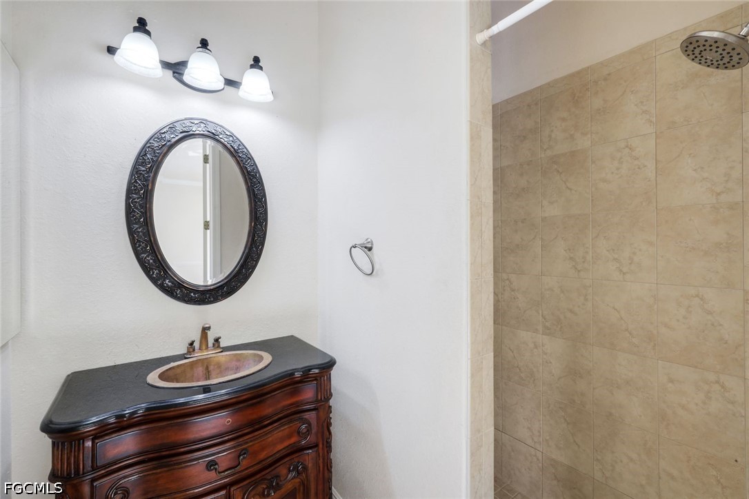 13760 Willow Bridge Dr Property Photo 32
