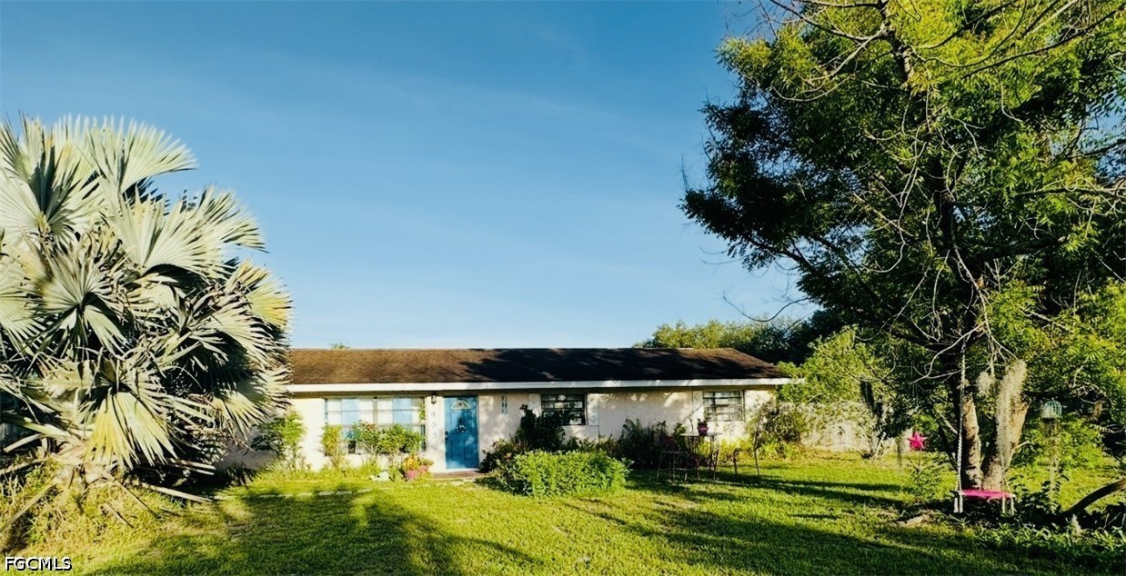 455 Trader RD