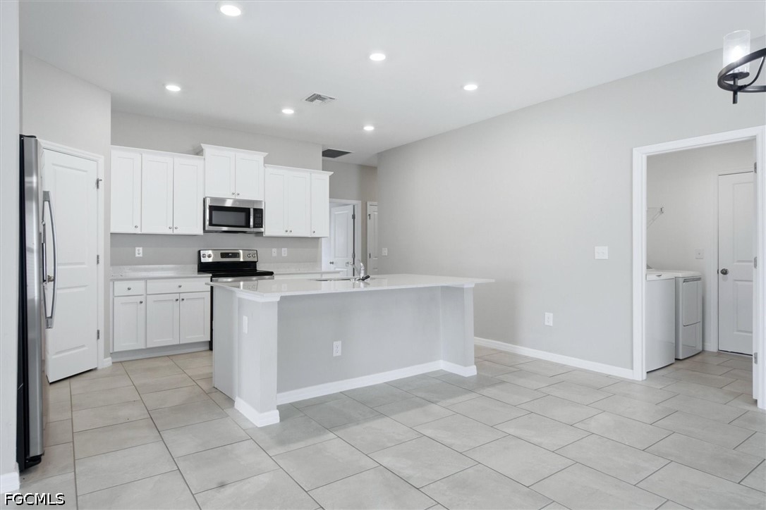 3898 Treasure Oak Way Property Photo 9