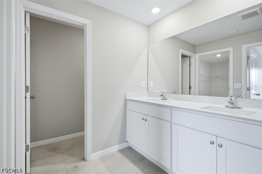 3898 Treasure Oak Way Property Photo 15