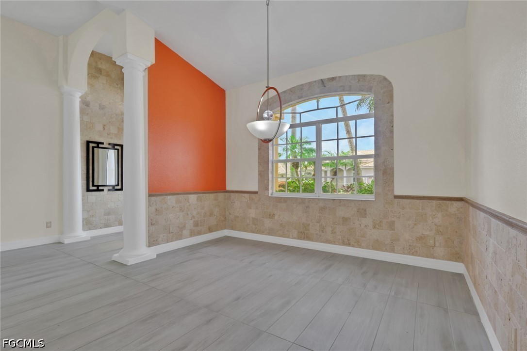 8596 Southwind Bay Cir Property Photo 4