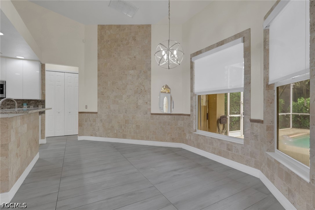 8596 Southwind Bay Cir Property Photo 12