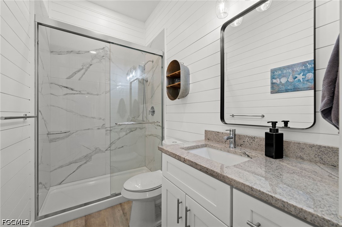 2912 Buttonwood Key Ct Property Photo 24