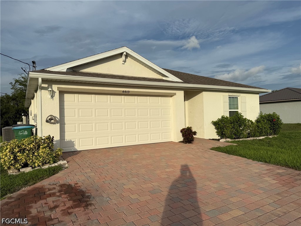 4409 Garden Blvd Property Photo 2
