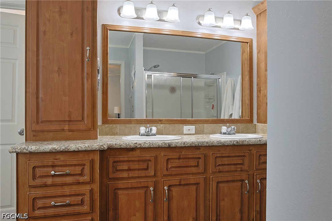 9 Dill St Property Photo 23
