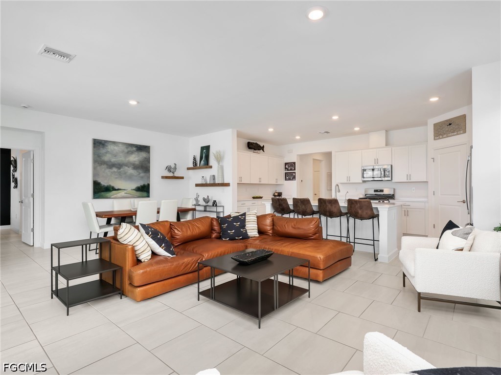 20199 Hartford Blvd Property Photo 15