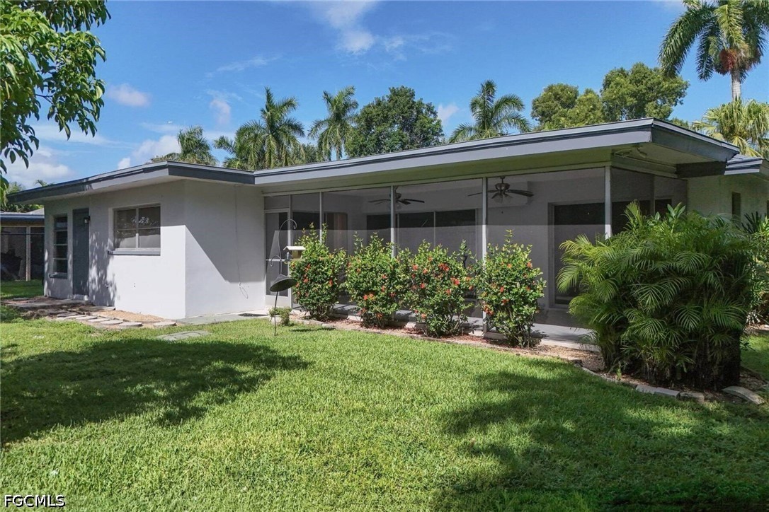 5661 Eichen Cir E Property Photo 11