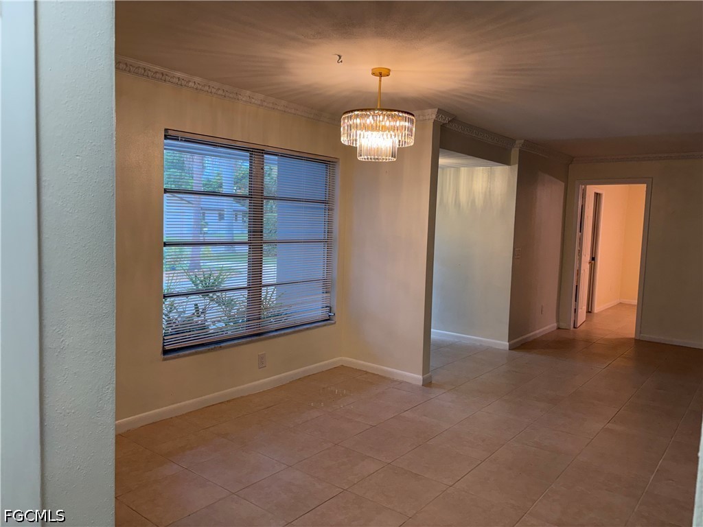 5661 Eichen Cir E Property Photo 13
