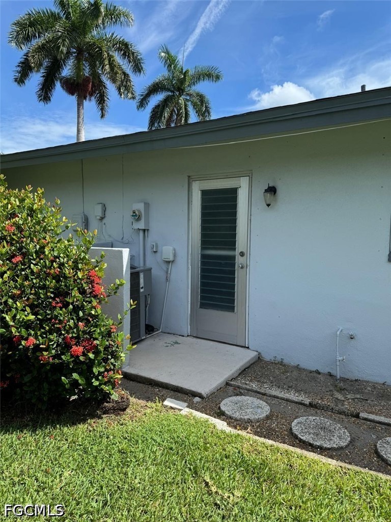 5661 Eichen Cir E Property Photo 30
