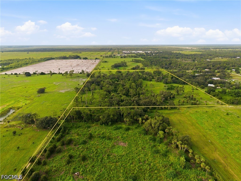 3291 Fort Denaud Rd Property Photo