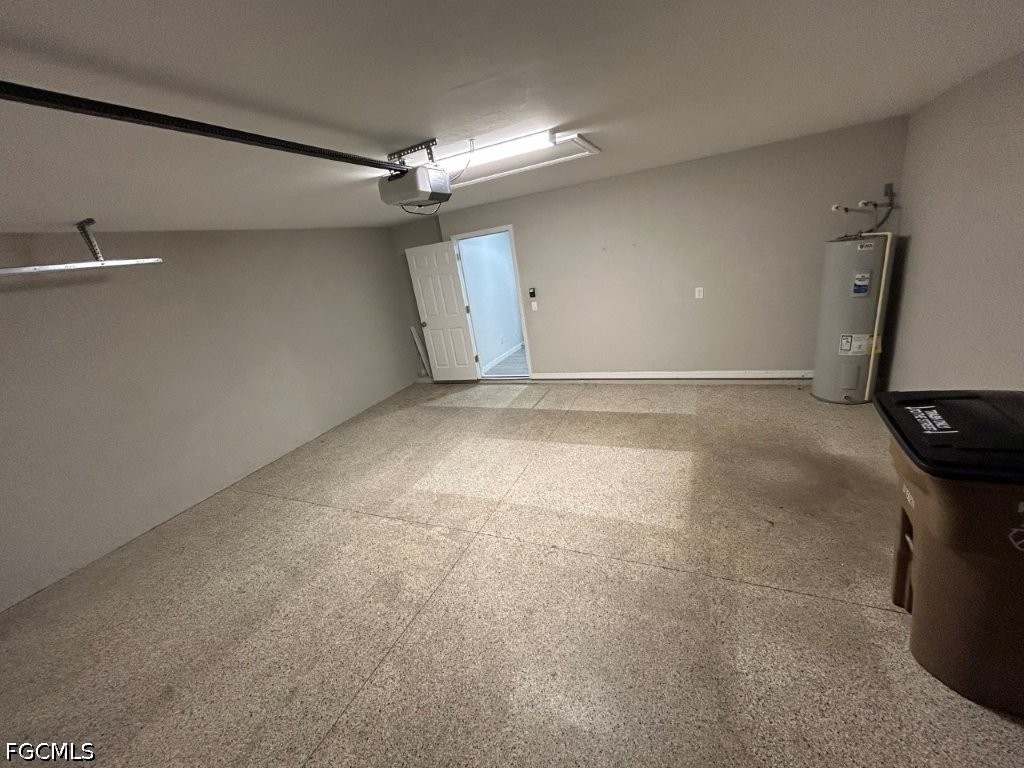 740 Foxtail St E Property Photo 26