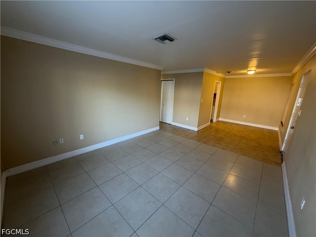 1830 Maravilla Ave 106 Property Photo 16