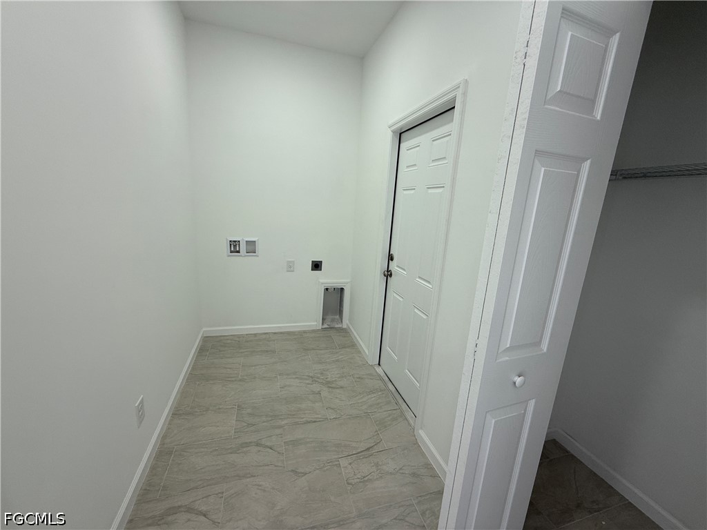 1115 Cove St E Property Photo 19