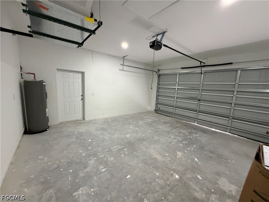 1115 Cove St E Property Photo 20